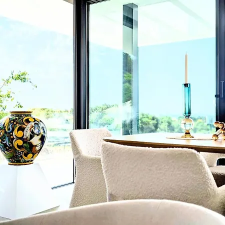 Soul Family Private Pool 3 Bed Apartmán *