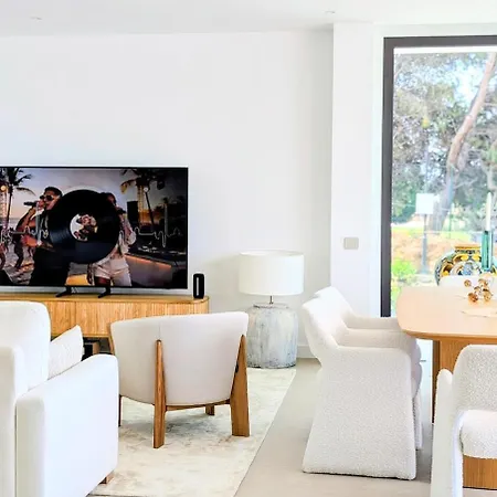 Soul Family Private Pool 3 Bed Apartmán *